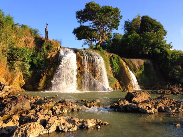 Daya Tarik Wisata Air Terjun Toroan Sampang