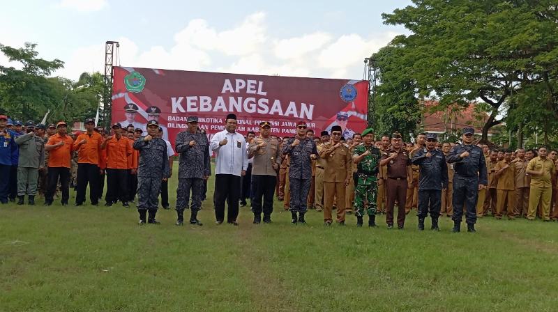 Apel Kebangsaan BNNP Jawa Timur di Pamekasan